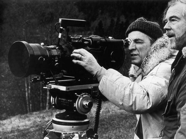 Exploring the Art of Cinematography: Videos by Renowned Directors